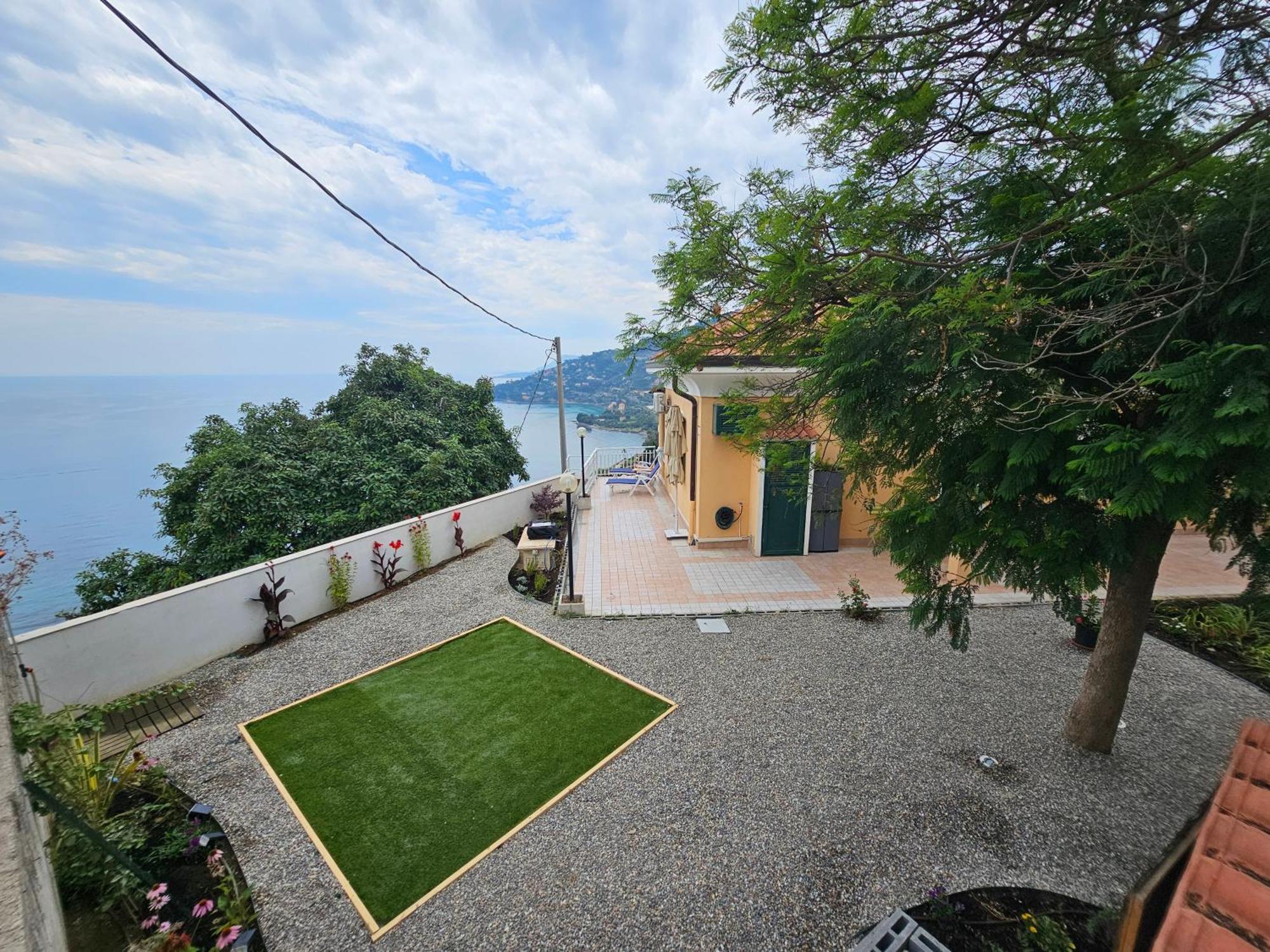 Avocado Villa Ventimiglia Exteriör bild